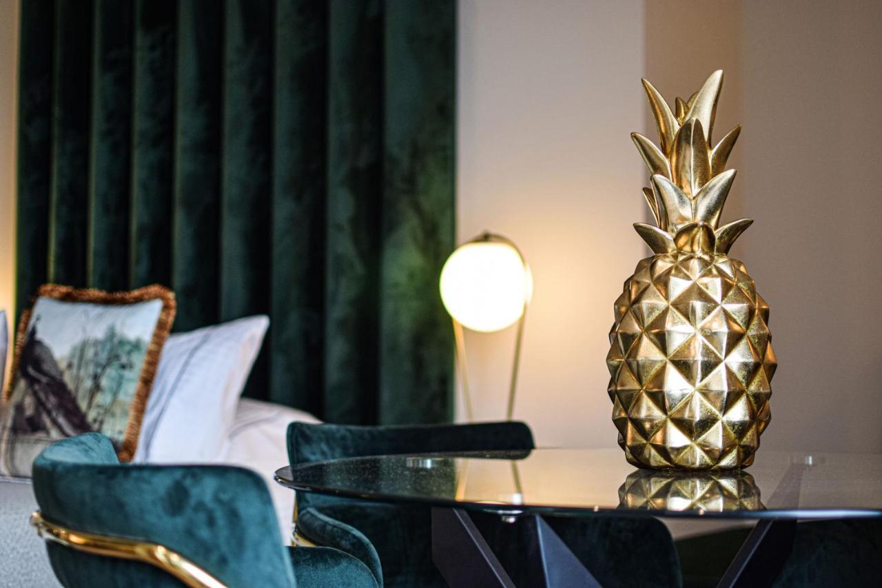Golden Suites & Spa Neochoropoulo エクステリア 写真