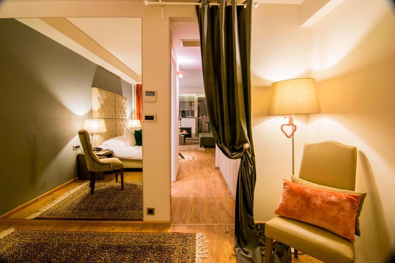 Golden Suites & Spa Neochoropoulo エクステリア 写真